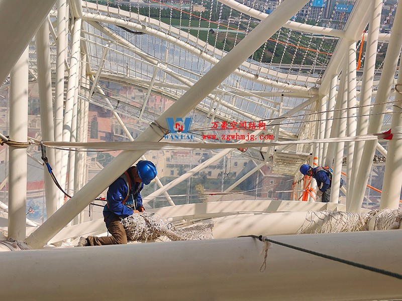 勞動最光榮，致敬一線工作者！