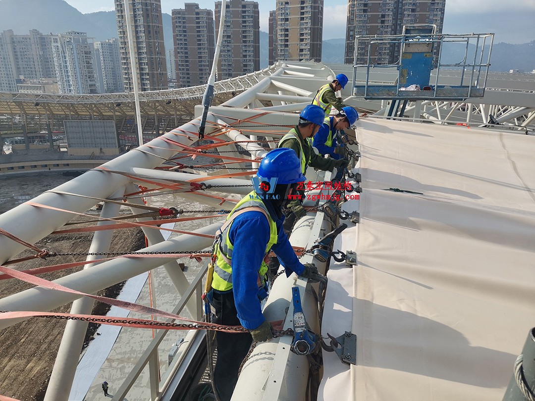 案例賞析|柔曲多變的PTFE膜結(jié)構(gòu)體育場館 案例賞析|柔曲多變的PTFE膜結(jié)構(gòu)體育場館