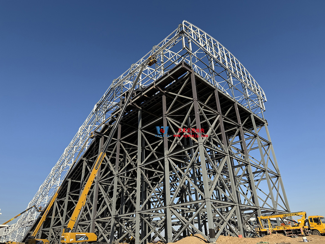 備受青睞的鋼膜結(jié)構(gòu)建筑景觀 備受青睞的鋼膜結(jié)構(gòu)建筑景觀