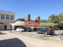 膜結(jié)構(gòu)車棚為什么要增加膜的層數(shù)？膜結(jié)構(gòu)車棚增加膜層數(shù)有什么好處？