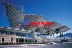 張拉膜結(jié)構(gòu)建筑與傳統(tǒng)建筑有什么不同？