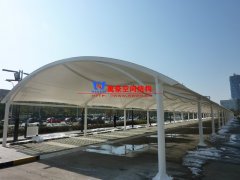 膜結(jié)構(gòu)車棚在冬季施工應(yīng)該采取哪些措施？